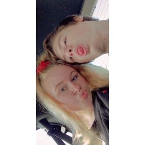 Meet your Posher, Laci